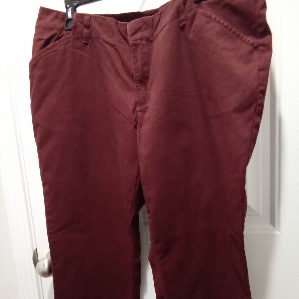 Lee Essential Plus Size 14M Burgundy Straight Leg Chino Business Casual Pants